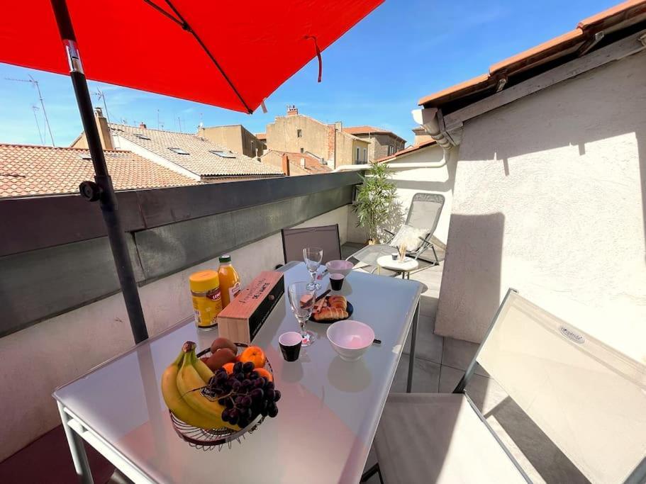 Charme Urbain Sous Les Toits-terrasse/clim/parking Beziers